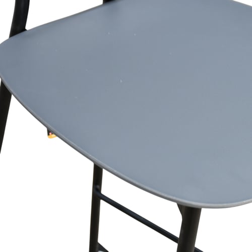 كرسي بار بلاسيتك بأرجل معدنية رمادي