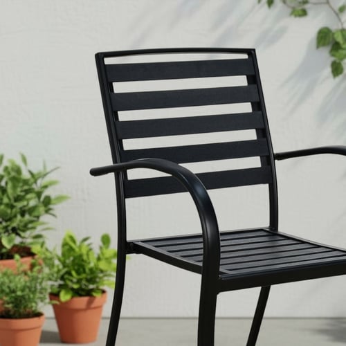 كرسي مفرد خارجي بلاستيك مع هيكل معدني أسود
