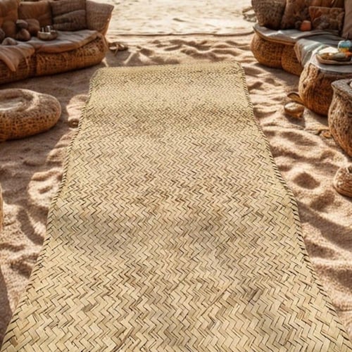 فرشة بيضاء مستطيلة