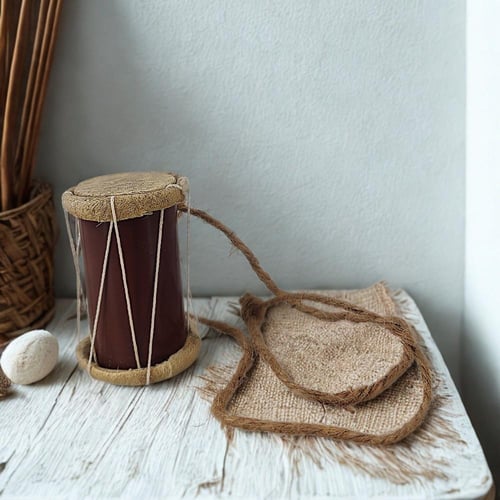 ميدالية على شكل طبل