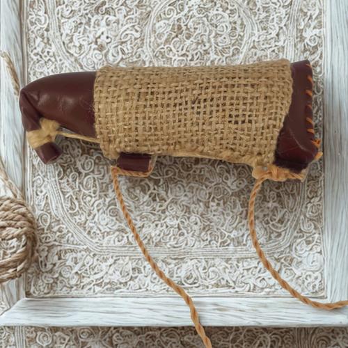 قربه صغير مع حبل