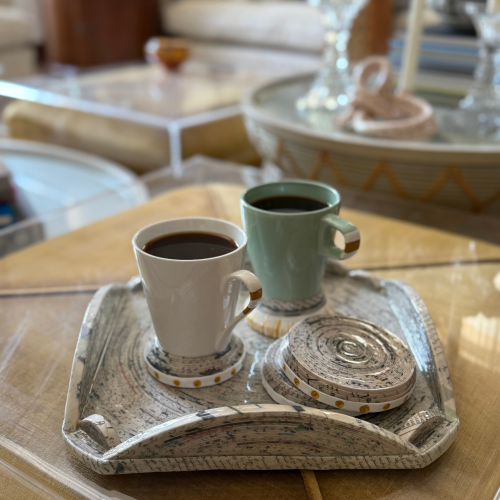 كوب سيراميك مع غطاء