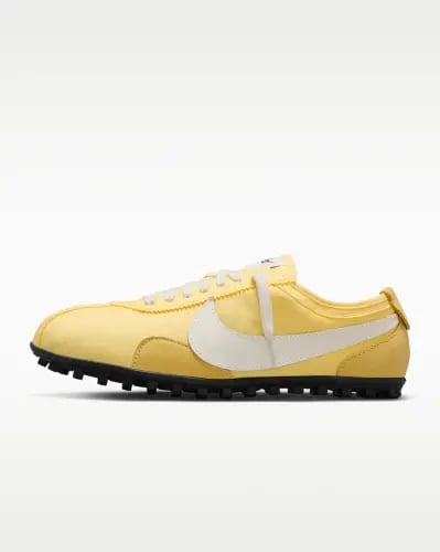 Nike Moon Shoe -Yellow