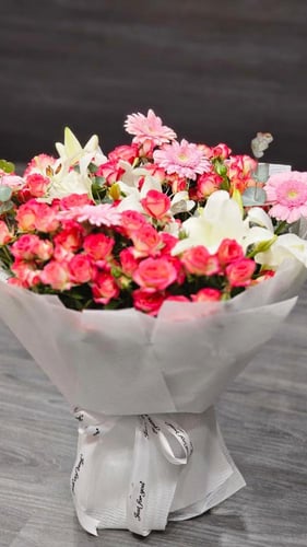 باقه البيبي روز والجاربيرا