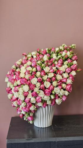 فازة الفوشي مع الابيض