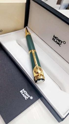 قلم مونت بلانك الذئب