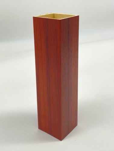 اعمدة بديل الخشب