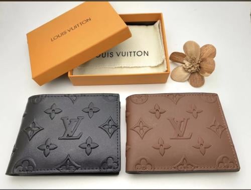 محافظ رجالي لويس فيتون LOUIS VUITTON - وتد