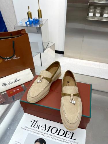 شوز لوربيانا