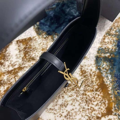 سان لوران LE 5A7 مقاس24 سم.