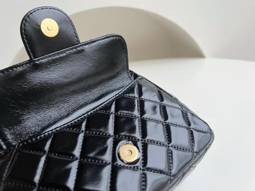 شانيل هوبو مقاس 19 سم