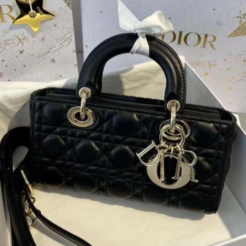 ديور جوي 22 سم