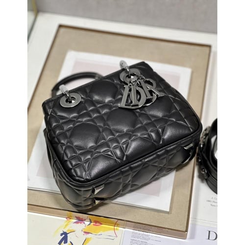 ليدي ديور مقاس 23 سم