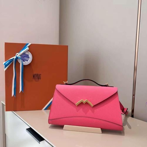 Gabrielle Clutch مقاس 26 سم