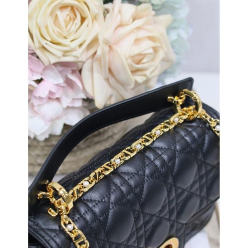 ديور Jolie مقاس 22 سم.