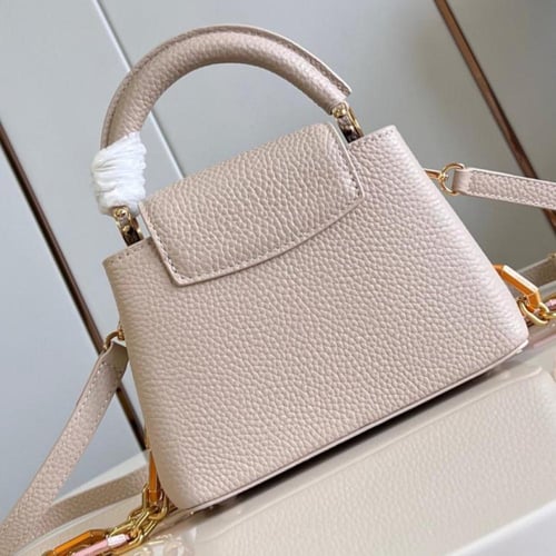 لوي فيتون كابسين ميني 21 سم