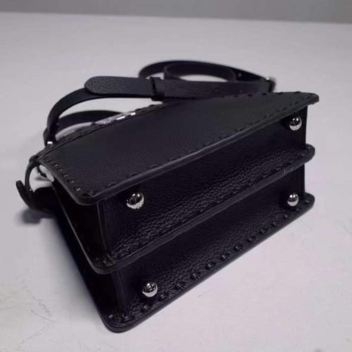 فندي بيكابو بتيت مقاس 20cm