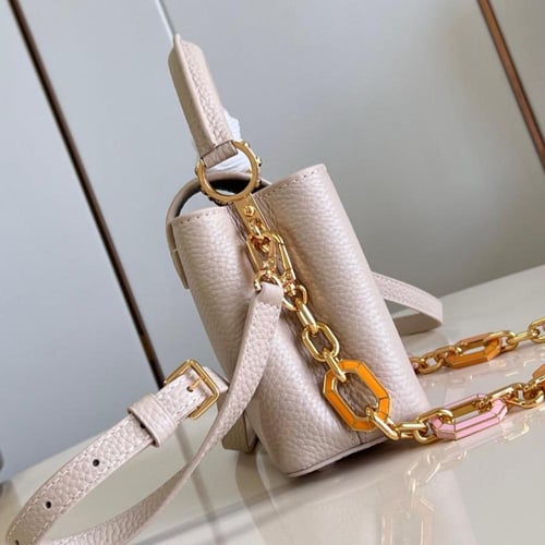 لوي فيتون كابسين ميني 21 سم