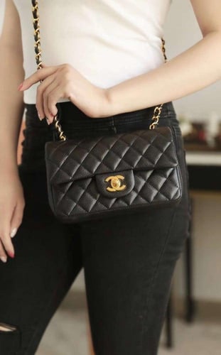 شانيل كلاسك مقاس 20 سم