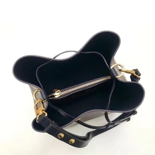 لوي فيتون NÉONOÉ مقاس 26 سم