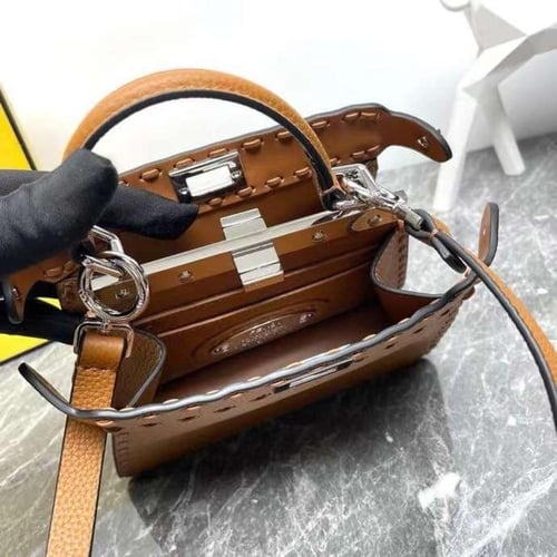 فندي بيكابو بتيت مقاس 20cm