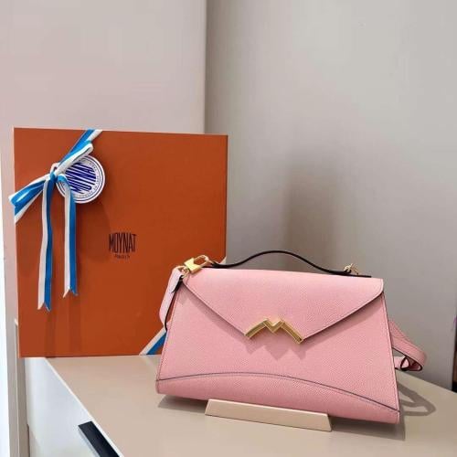 Gabrielle Clutch مقاس 26 سم