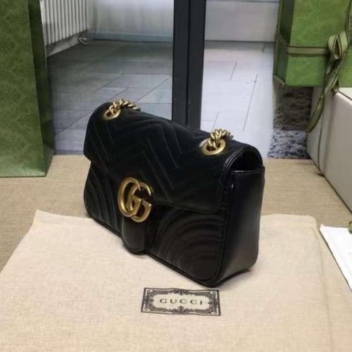 قوتشي جي جي مارمونت مقاس 26سم .