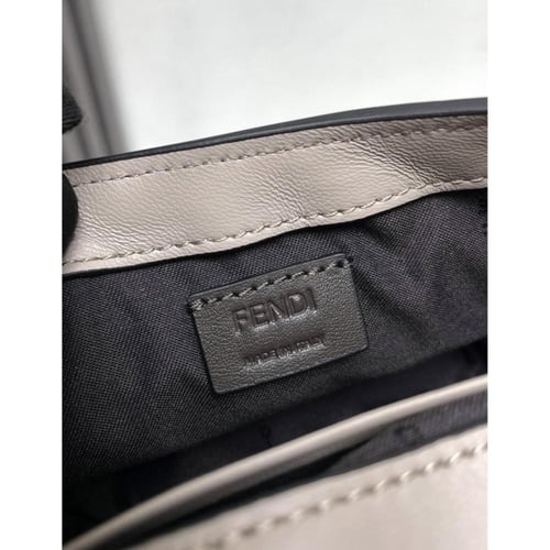 فندي Mini Baguette مقاس 20 cm