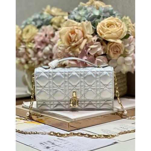 ليدي ديور كلاتش مقاس 21 سم