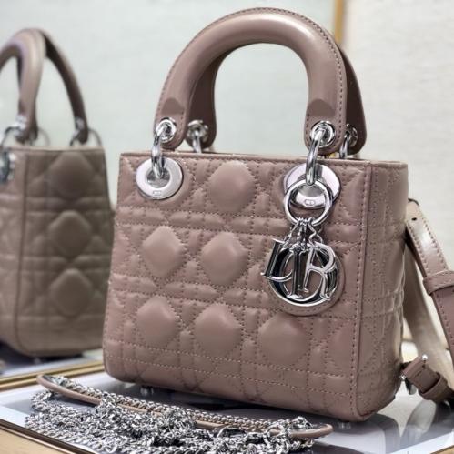 ليدي ديور مقاس 17 سم