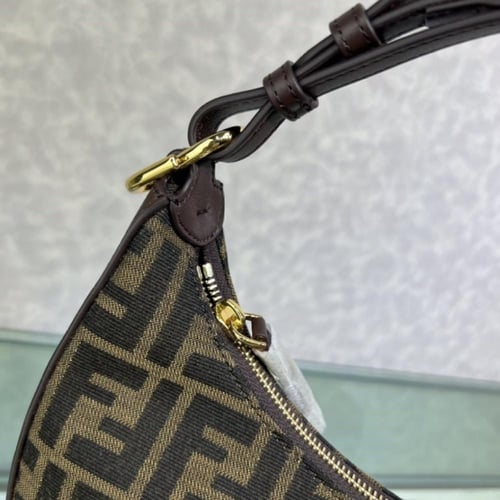 fendi graphy سم29