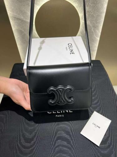 سيلين TEEN TRIOMPHE مقاس 18.5cm