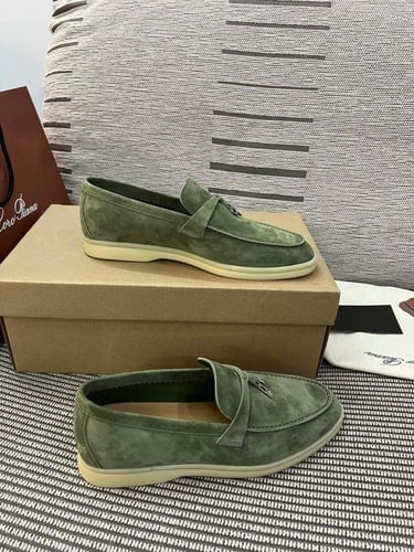 شوز لوربيانا