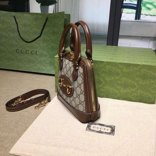 قوتشي هورسبيت هندل مقاس 20 سم