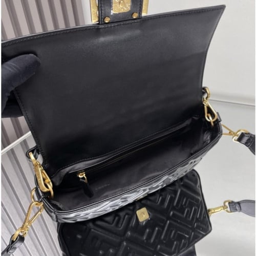 فندي Mini Baguette مقاس 20 cm