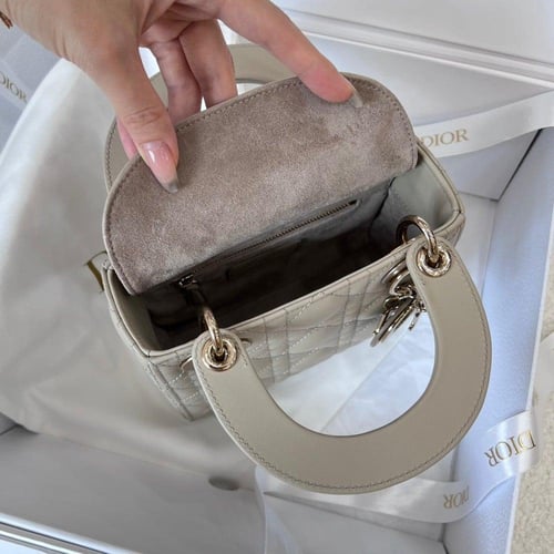 ميني ليدي ديور مقاس 17 سم