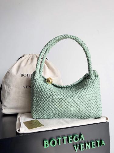 بوتيقا Tosca Bag مقاس 27cm