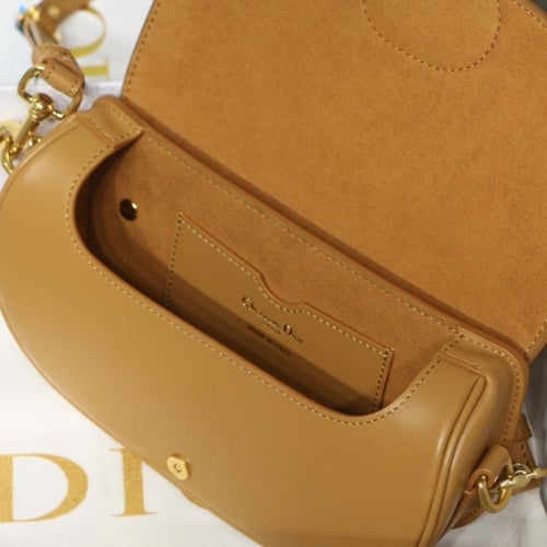 ديور بوبي مقاس 22 سم