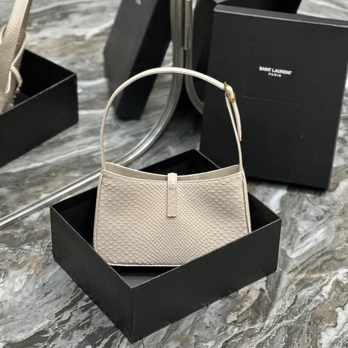 سان لوران LE 5A7 مقاس 24cm