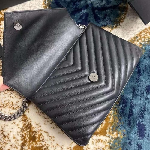 سان لوران mongram college مقاس 24cm