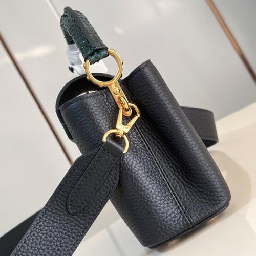 لوي فيتون كابسين ميني 21 سم