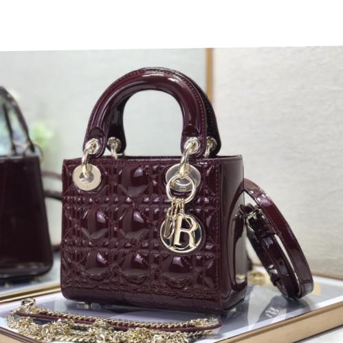 ليدي ديور مقاس 17 سم.