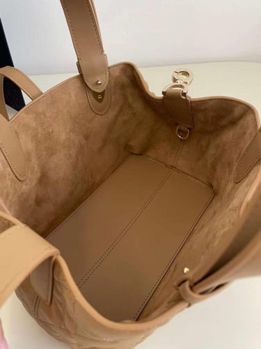 ديور TOUJOURS مقاس 23.5cm