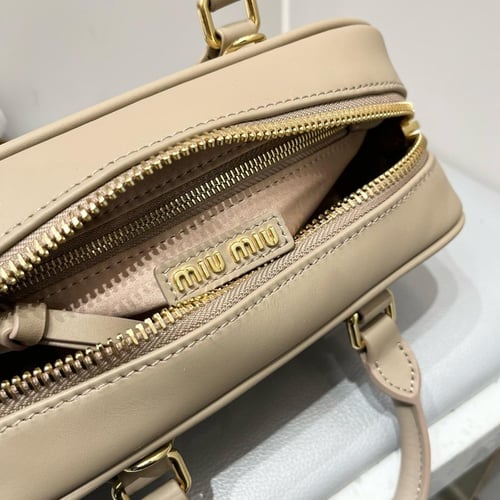 ميو ميو Arcadie مقاس 27cm