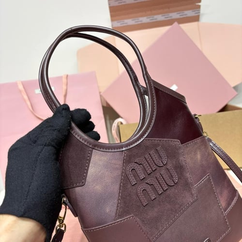 ميو ميو IVY leather bag مقاس 35cm