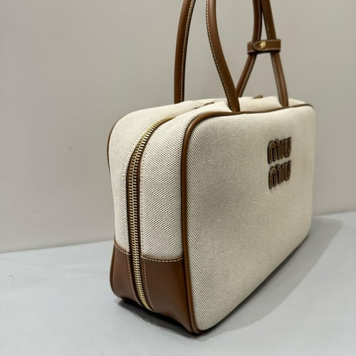 ميو ميو Beau مقاس 35cm