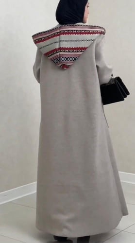 بشت جوخ نسائي مطرزه بسدو انيق مع قبعه