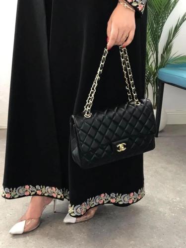 شنطة شانيل اسود وذهبي - M