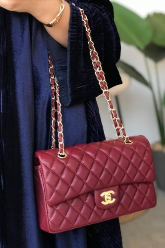 شانيل عنابي M