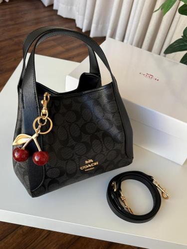 كوتش لانا - اسود